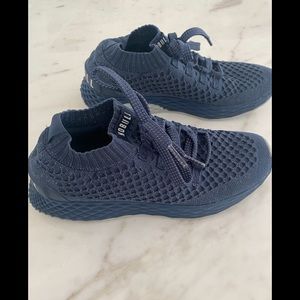 NOBULL Women’s sneakers